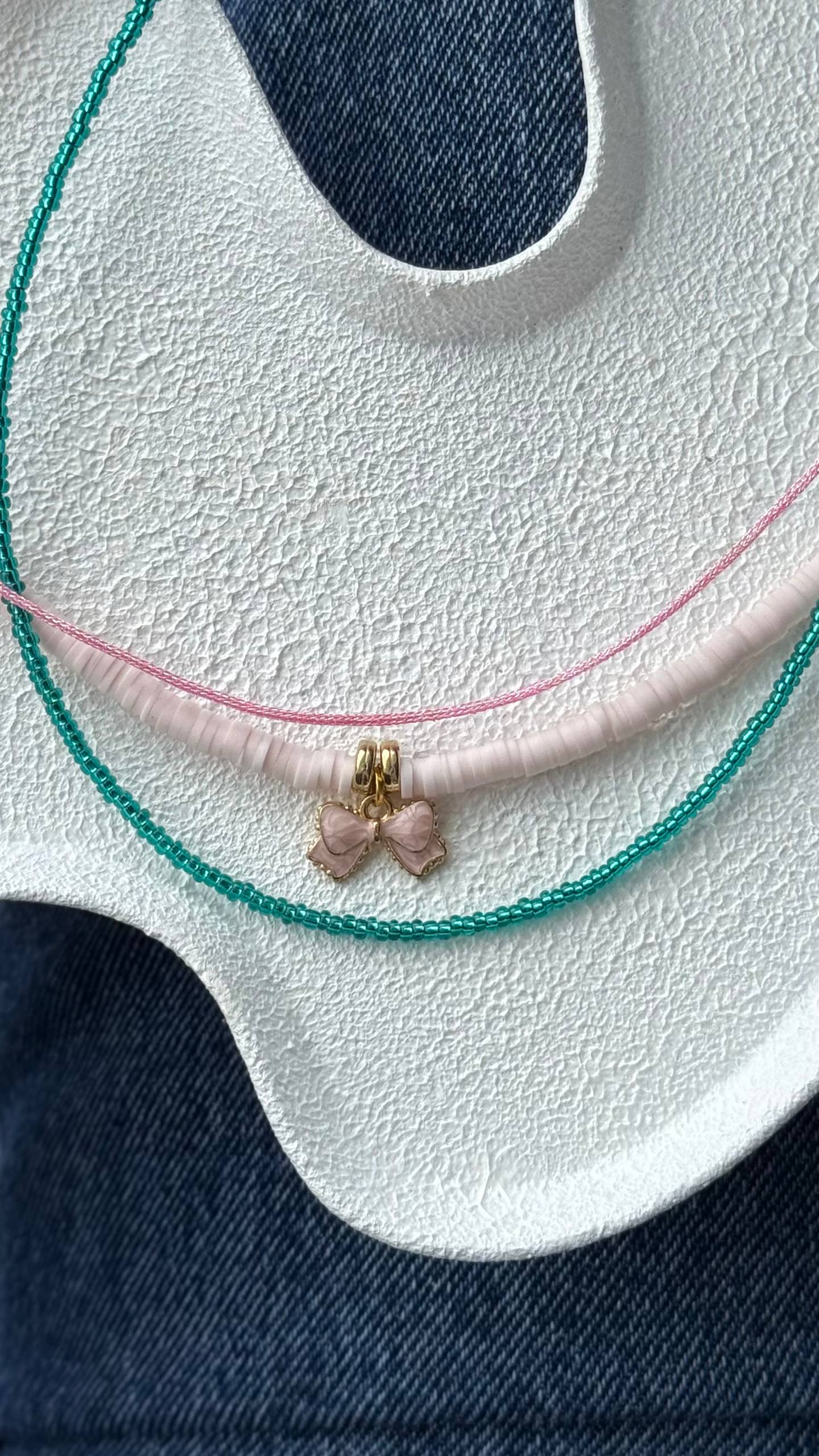 گردنبند زنانه پاپیون ۳ رج صورتی کله غازی ضد حساسیت